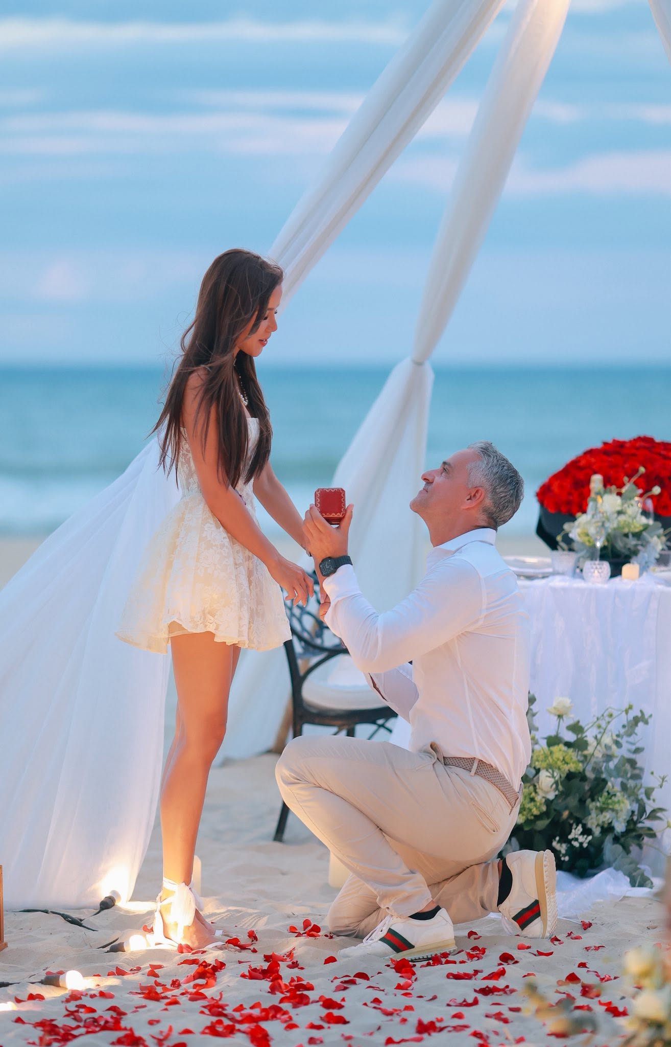 Nữ diễn viên Việt nóng bỏng là mẹ đơn thân cưới lần 3, chồng mới là đại gia châu Âu hơn 17 tuổi- Ảnh 4.