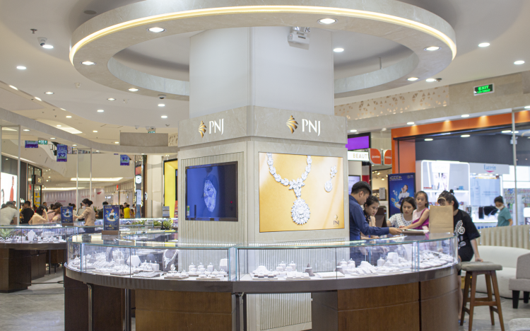 PNJ bảo lãnh tín dụng cho 2 công ty con - Ảnh 1.