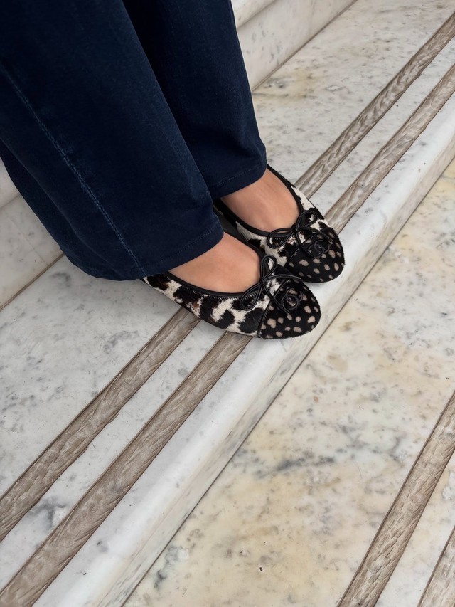 Giày của nhà giàu nhưng ai cũng săn lùng: Chanel Ballet Flats trở thành Birkin của mọi bàn chân- Ảnh 9.