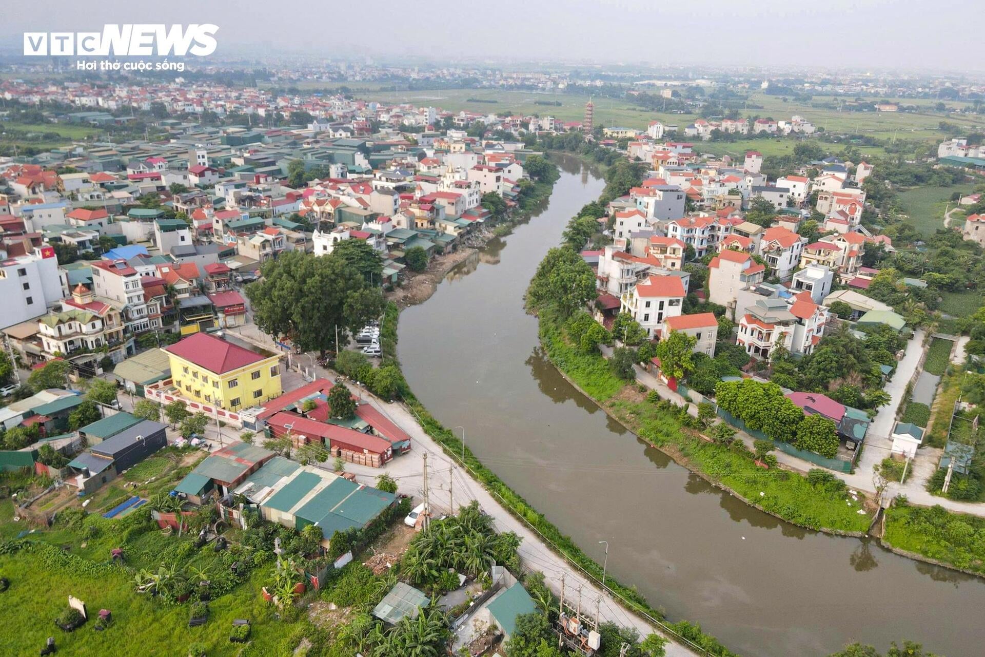 Hiện trạng sông Nhuệ ô nhiễm trước dự án hơn 75.000 tỷ đồng để 'hồi sinh'- Ảnh 2.