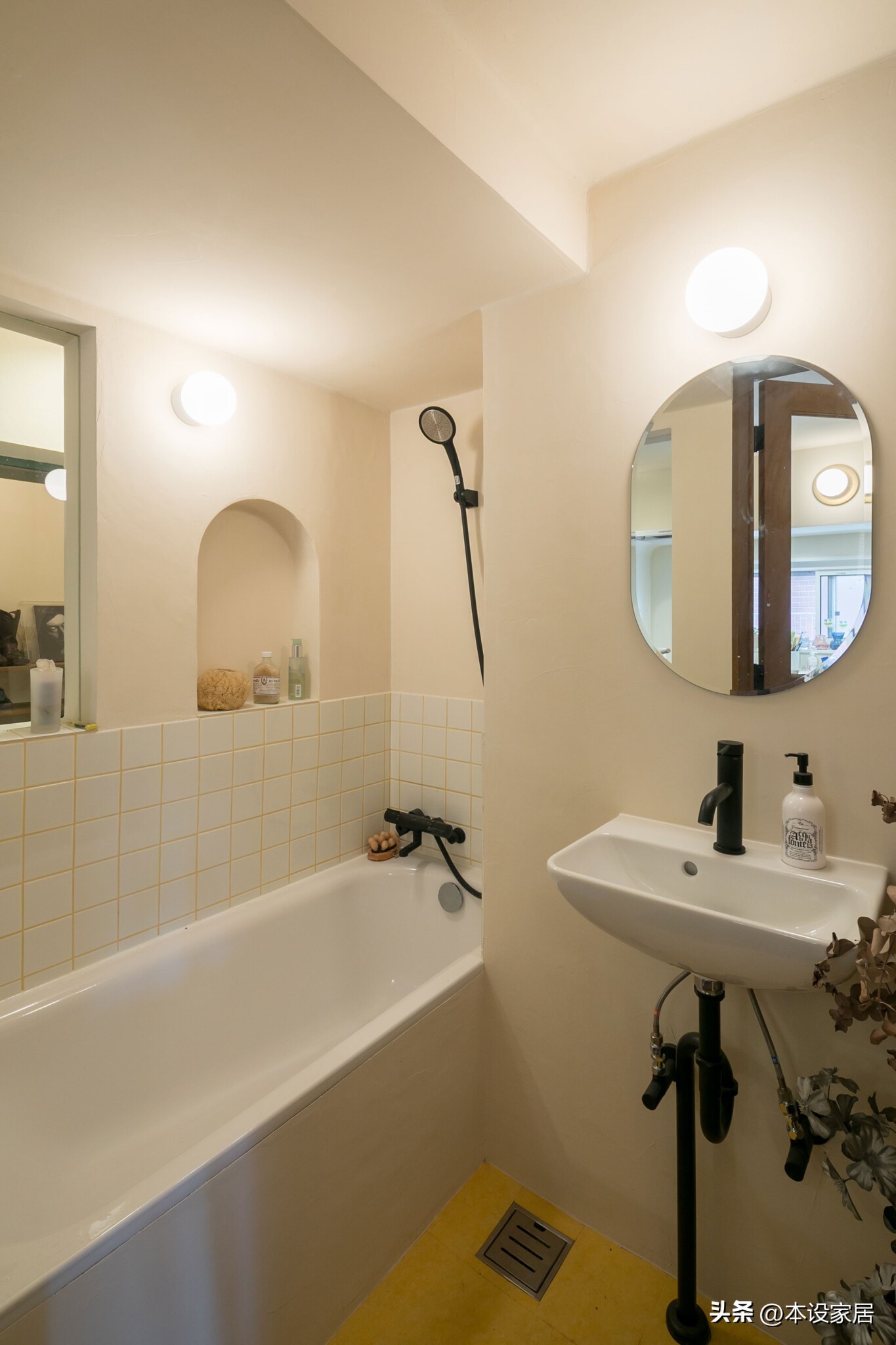 Tự mua căn hộ 44m² ở tuổi đôi mươi, cô gái sinh năm 2000 nói một câu khiến nhiều người gật gù: "Cảm ơn bố mẹ đã từng ép mình học hành chăm chỉ"- Ảnh 13.