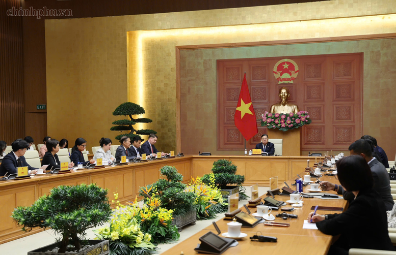 Phó Thủ tướng Thường trực Chính phủ Phạm Gia Túc làm việc với các doanh nghiệp Hoa Kỳ- Ảnh 5.