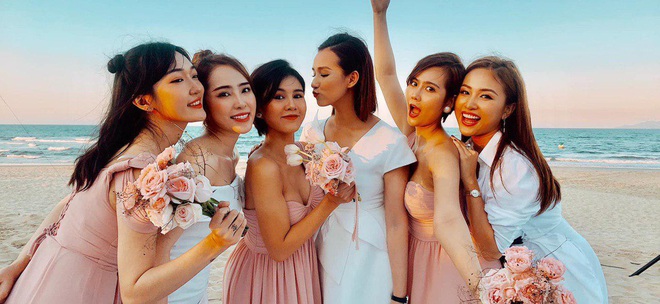 Mỹ nhân Việt cưới TGĐ khu nghỉ dưỡng phức hợp Đà Nẵng: Không nhận tiền mừng, diện mạo chú rể "kín như bưng"- Ảnh 7.