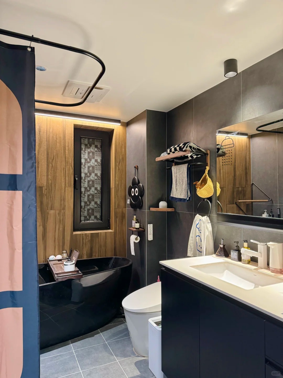 Penthouse 72m² gây sốt vì như bê từ Harry Potter ra- Ảnh 23.