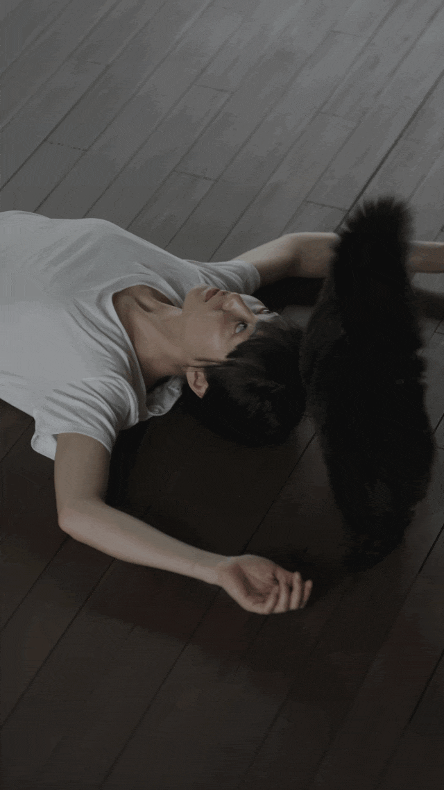 Ngày càng nhiều người trẻ không còn chi tiền để "khoe cuộc sống": Cô gái 9X sống một mình trong căn nhà 3 tầng cho thấy xu hướng mới là đầu tư vào chất lượng và sự tự do tài chính- Ảnh 1.