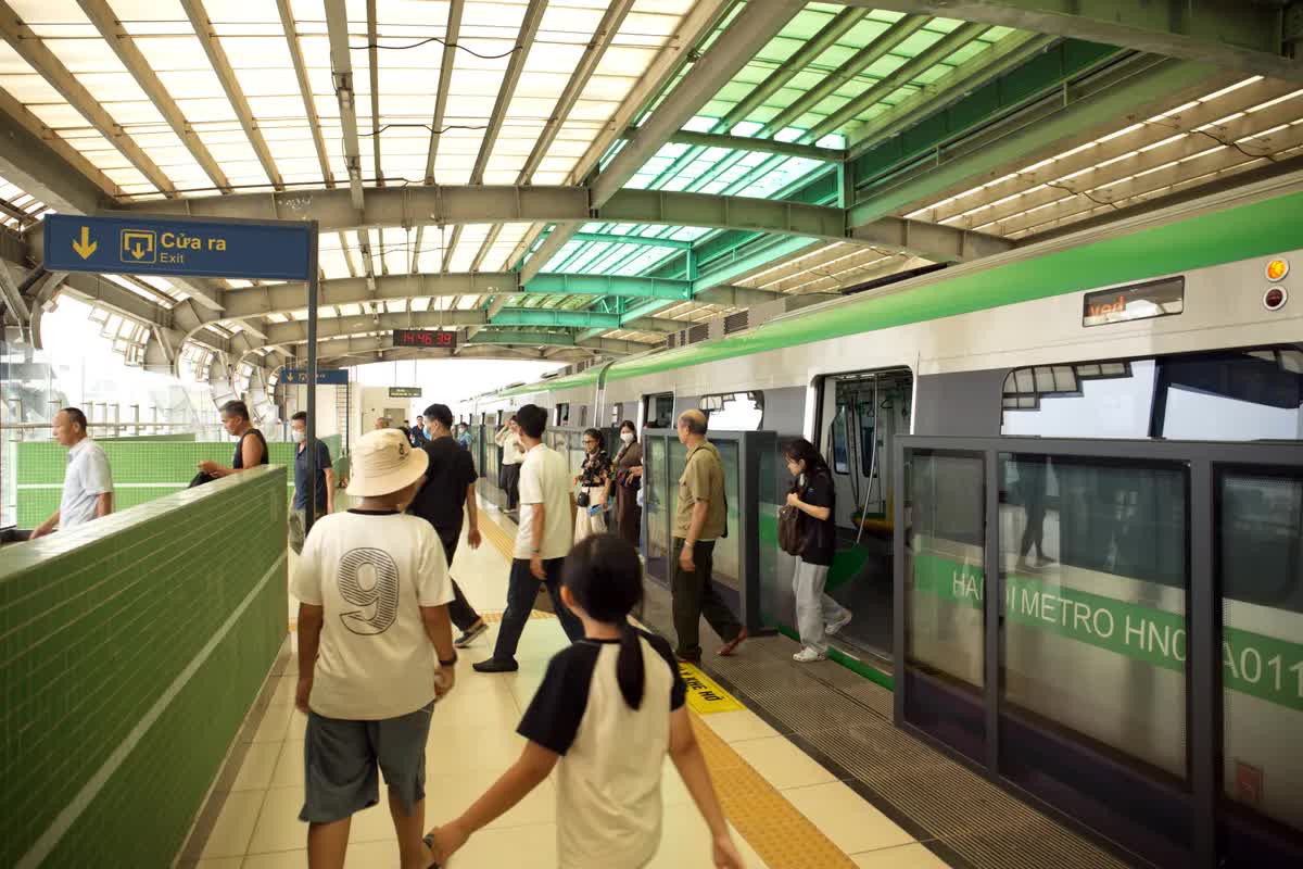 Tăng tốc metro, kiến tạo không gian phát triển mới- Ảnh 2. Tăng tốc metro, kiến tạo không gian phát triển mới- Ảnh 2.