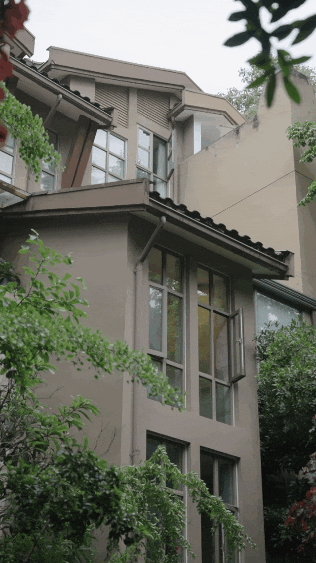 Ngày càng nhiều người trẻ không còn chi tiền để "khoe cuộc sống": Cô gái 9X sống một mình trong căn nhà 3 tầng cho thấy xu hướng mới là đầu tư vào chất lượng và sự tự do tài chính- Ảnh 6.