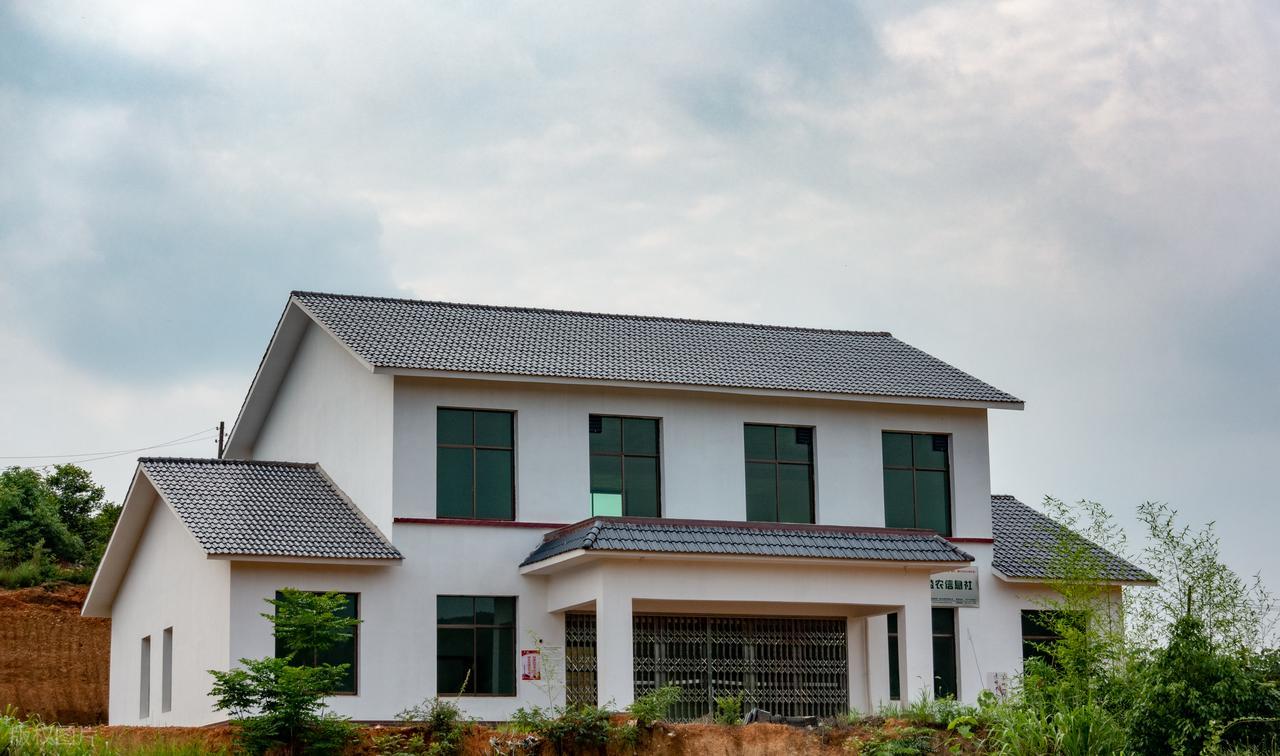 Chi gần 2,5 tỷ đồng xây nhà ở quê, người đàn ông đúc kết 4 bài học đắt giá: "Có những cái giá chỉ hiểu sau khi đã xuống tiền"- Ảnh 2.