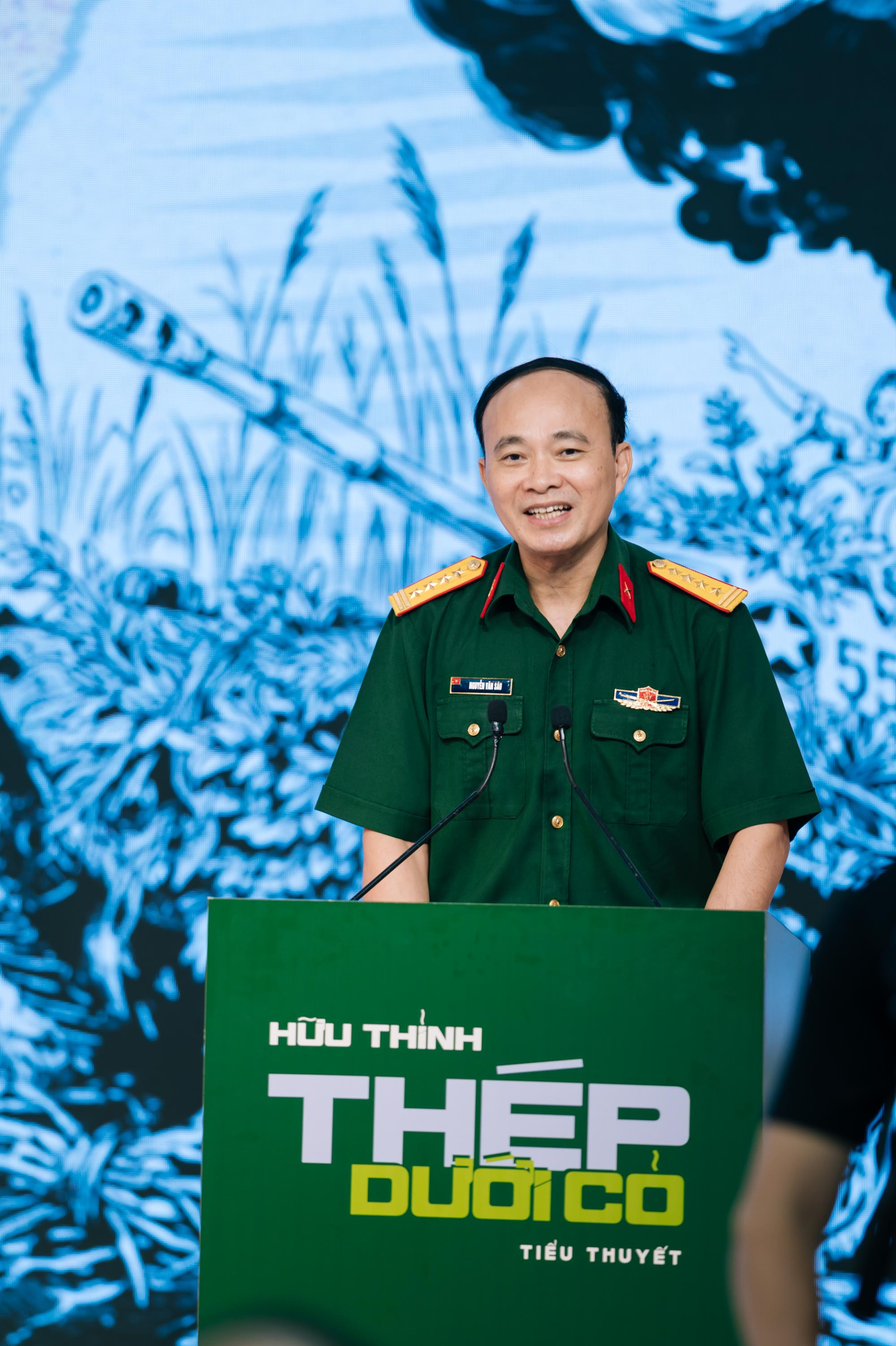 Gần 60 năm sau trận Làng Vây, nhà thơ Hữu Thỉnh ra mắt tiểu thuyết đầu tay 'Thép dưới cỏ'- Ảnh 4.