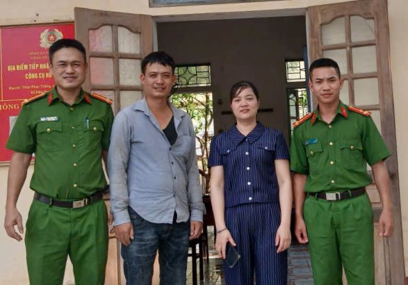 Công an xác minh các giao dịch chuyển khoản từ 9 triệu đến 190 triệu đồng của nhiều người dân- Ảnh 1.