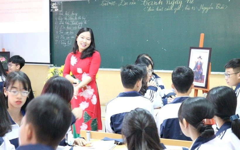 Hiệu trưởng Trường ĐHSP Hà Nội nói về điểm thi THPT môn Văn năm nay: 