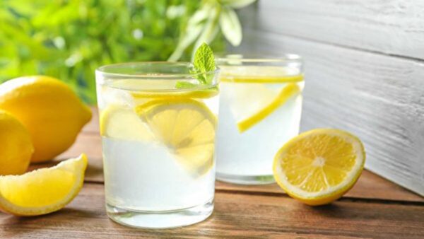 Uống nhầm cốc nước sau khi thức dậy có thể gây co thắt dạ dày, uống đúng lại giúp giảm cân: Nhiều người vẫn uống sai mà không biết- Ảnh 5.