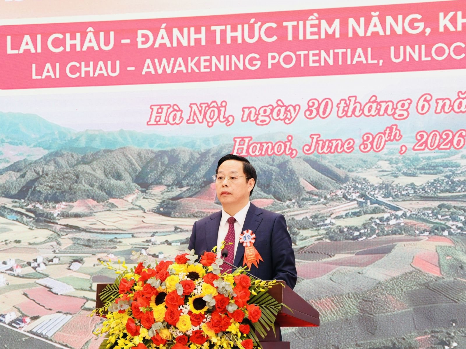 Bắt tay với tỉnh ít dân nhất VN, tỷ phú Phạm Nhật Vượng quyết tâm khai thác “mỏ vàng” ở nơi mây chạm núi- Ảnh 3.