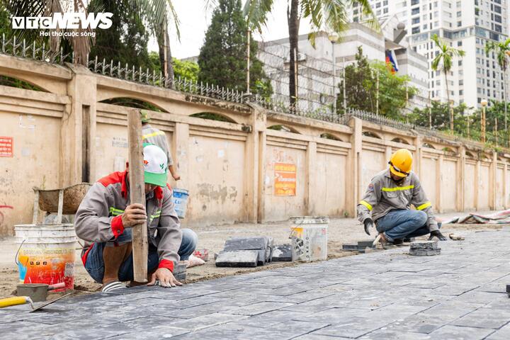 Hà Nội tăng tốc thi công đường 'đắt nhất hành tinh', quyết thông xe trước 2/9- Ảnh 8.