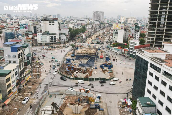 Hà Nội tăng tốc thi công đường 'đắt nhất hành tinh', quyết thông xe trước 2/9- Ảnh 2.