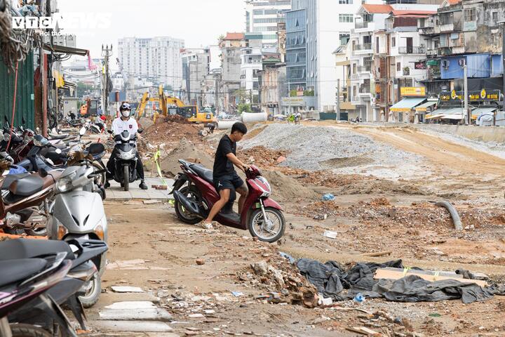 Hà Nội tăng tốc thi công đường 'đắt nhất hành tinh', quyết thông xe trước 2/9- Ảnh 13.