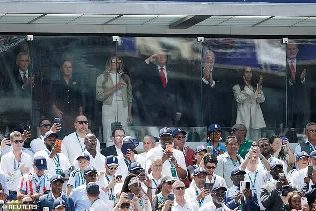 Sự xuất hiện của Tổng thống Donald Trump tại trận chung kết World Cup gây chú ý đặc biệt- Ảnh 1.