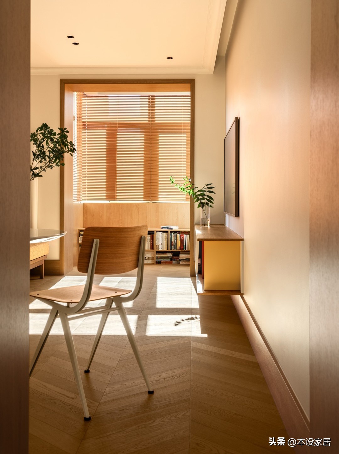 Căn hộ 47m² được cải tạo thành 2 phòng ngủ, 2 phòng khách khiến nhiều người bất ngờ: Bài toán tối ưu không gian giúp gia chủ tiết kiệm cả trăm triệu đồng chi phí đổi nhà- Ảnh 7.