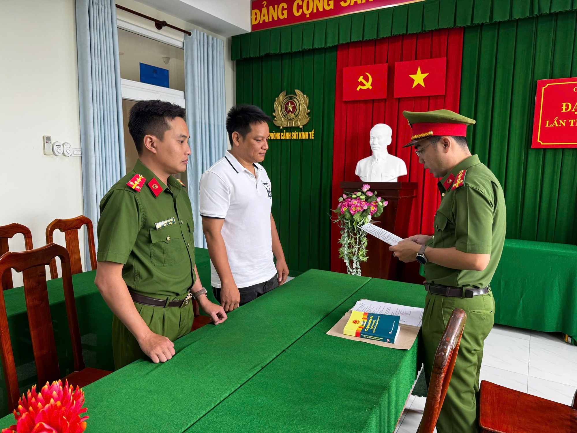 Ra quyết định khởi tố chủ hộ kinh doanh Thái Lê Minh Tuấn - Ảnh 1.