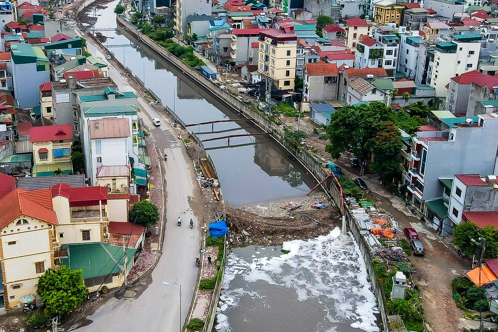 Kênh La Khê tăng tốc hoàn thiện, kỳ vọng nâng cao năng lực chống ngập phía Tây Hà Nội- Ảnh 7.