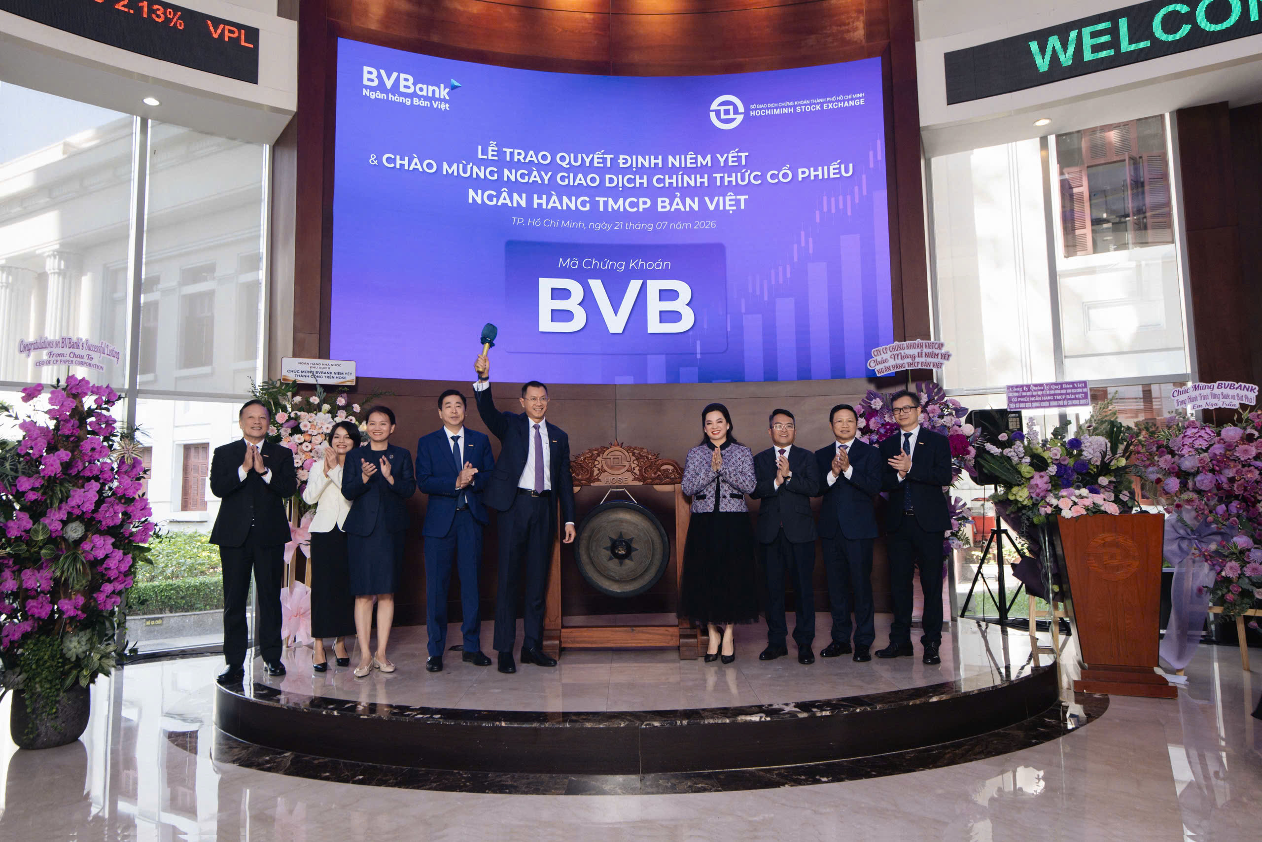 BVBank chính thức niêm yết cổ phiếu BVB trên sàn HoSE từ hôm nay 21/7 - Ảnh 1.