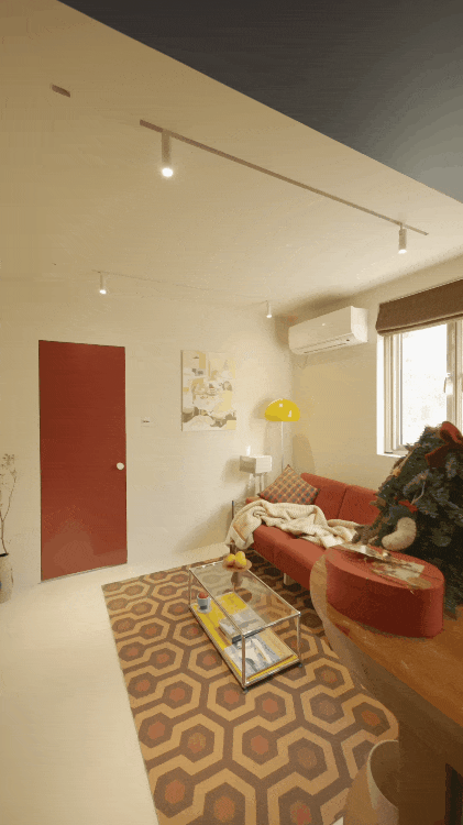 Cô gái 30 tuổi dành cả năm cải tạo căn hộ 50m² và nhận ra: Khi ngôi nhà phản chiếu đúng con người mình, hạnh phúc cũng trở nên giản dị hơn- Ảnh 2.