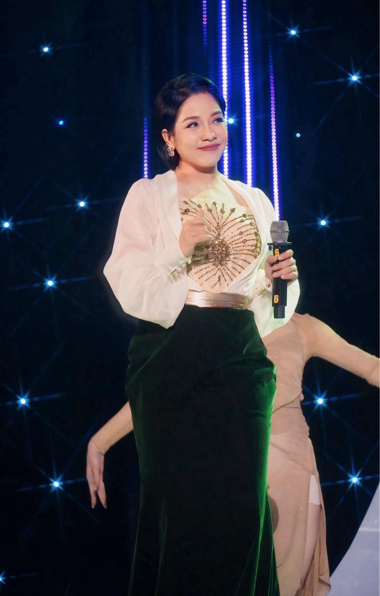 Tình hình hiện tại của Diva Mỹ Linh - Ảnh 9.