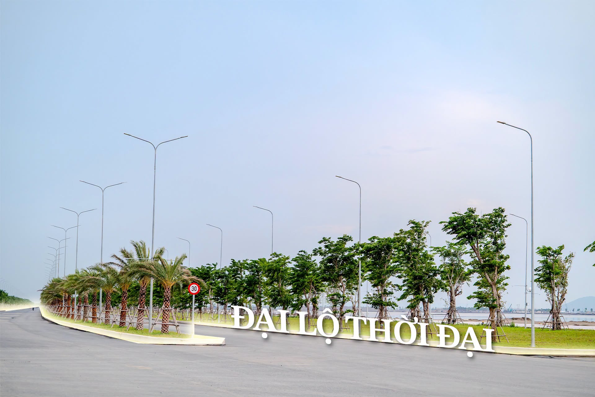 Bất ngờ với tiến độ siêu dự án 10 tỷ USD tại Cần Giờ: Hệ thống tuabin gió ngoài khơi dần thành hình, bàn giao nhà thấp tầng sau một tháng nữa - Ảnh 7.