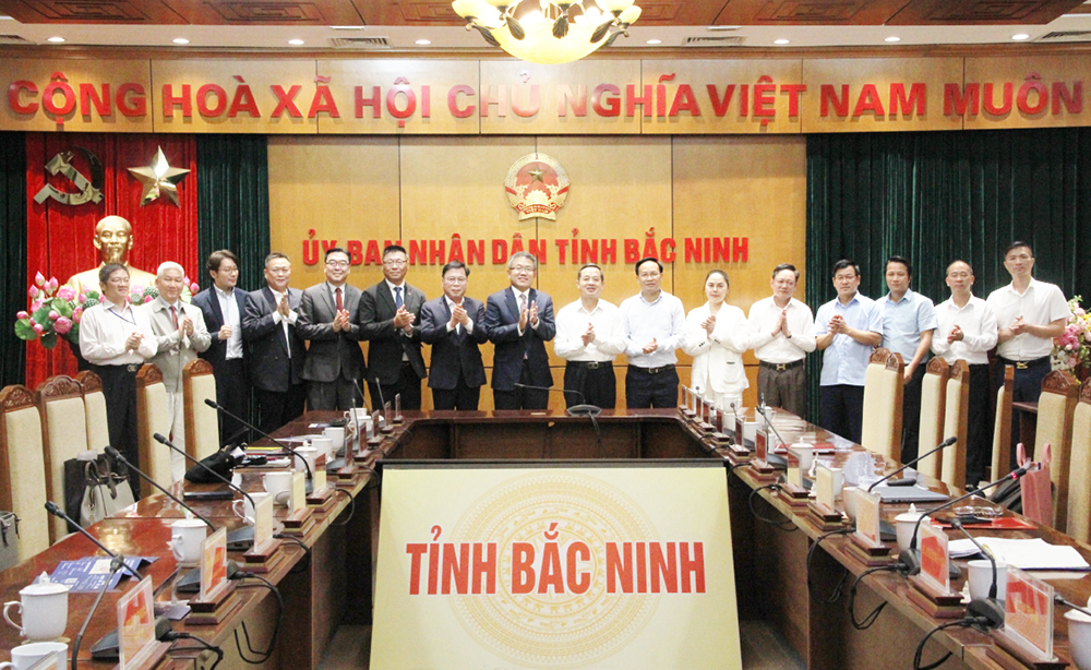 Tỉnh có quy mô kinh tế đạt 21 tỷ USD, chỉ đứng sau TP.HCM, Hà Nội, Hải Phòng và Đồng Nai, nơi 'đại bàng' Samsung, Canon, Foxconn chọn làm tổ - Ảnh 1.