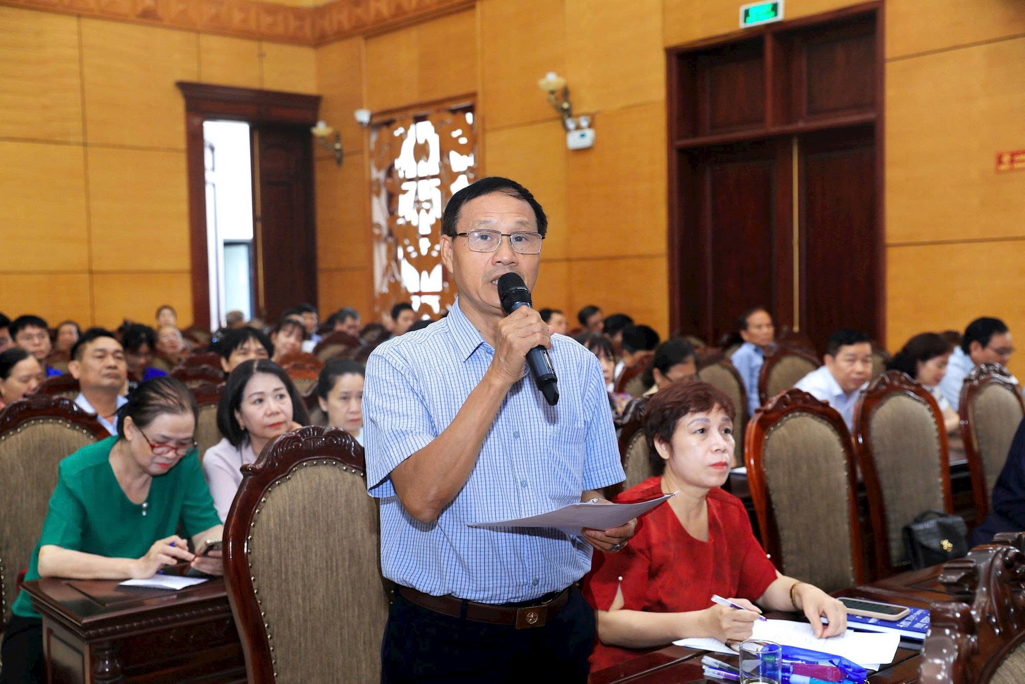 Cử tri kiến nghị nhiều giải pháp xây dựng đô thị xanh, văn minh- Ảnh 3.