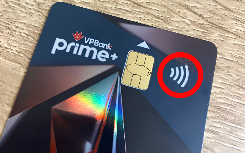 Vì sao thẻ ngân hàng lại có biểu tượng “cột sóng wifi”?- Ảnh 1.