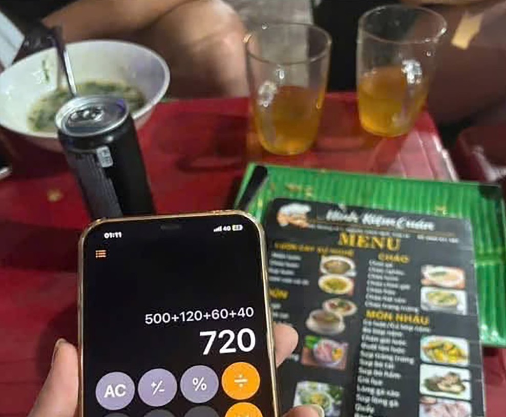 Công an vào cuộc xác minh bát cháo lươn giá 250.000 đồng ở Cửa Lò: Chủ quán lên tiếng thanh minh- Ảnh 2.