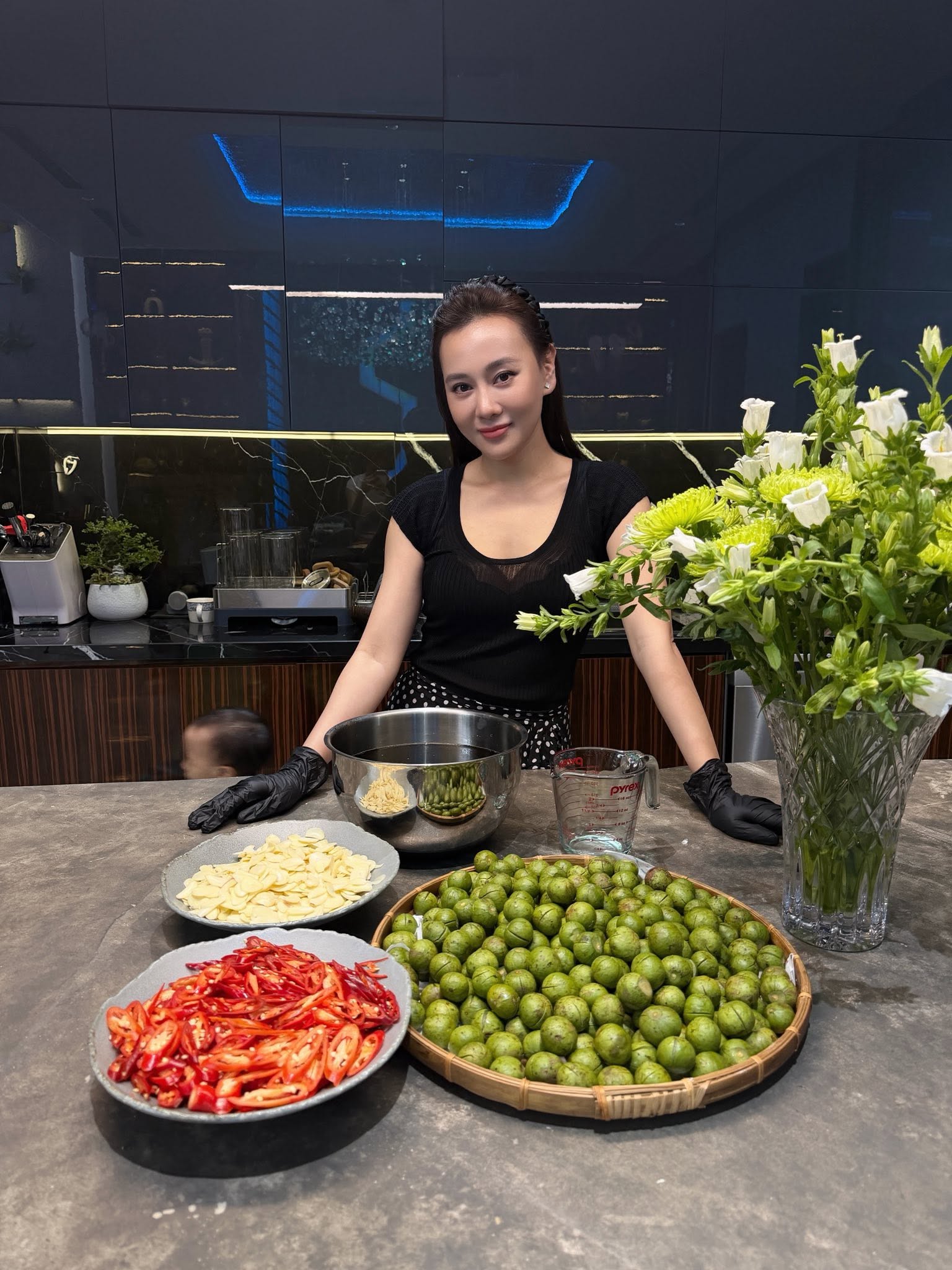 Khó rời mắt khỏi Phương Oanh- Ảnh 2. Khó rời mắt khỏi Phương Oanh- Ảnh 2.