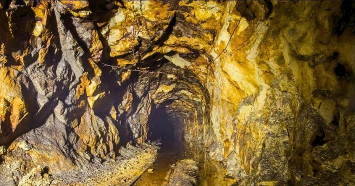 Khoan sâu gần 500m dưới lòng đất, liên tiếp phát hiện quặng vàng, bạc hàm lượng cao, ông lớn ngành khai khoáng Mỹ mạnh tay chi 158 triệu USD tăng tốc thăm dò - Ảnh 3.