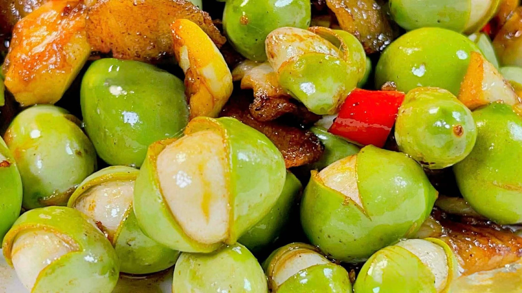 Món ăn này cực mới lạ, chắc chắn bạn chưa từng thử: Nấu dễ, giòn ngon lại thanh nhiệt giải độc, bổ tim và giúp ngủ ngon - Ảnh 5.