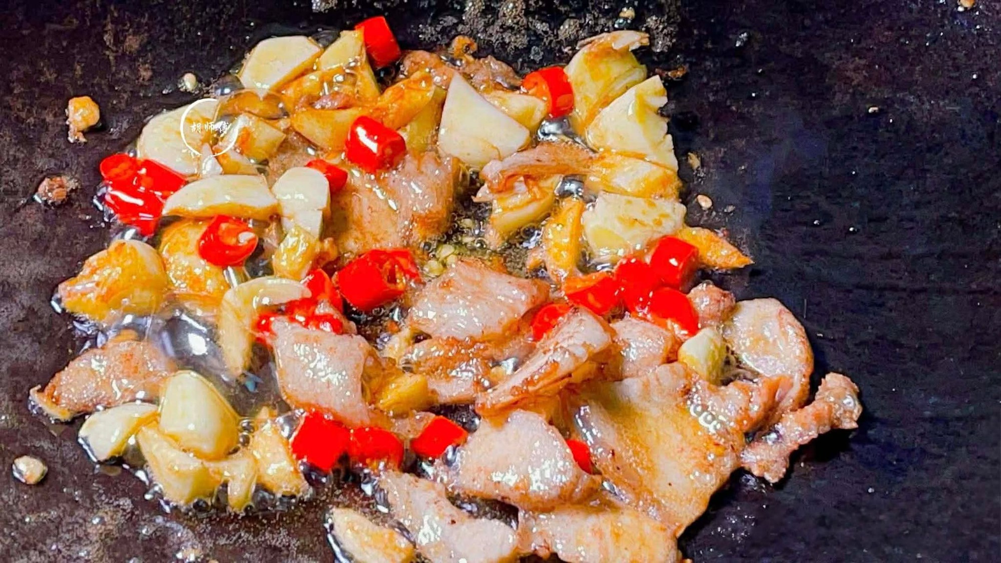 Món ăn này cực mới lạ, chắc chắn bạn chưa từng thử: Nấu dễ, giòn ngon lại thanh nhiệt giải độc, bổ tim và giúp ngủ ngon - Ảnh 3.