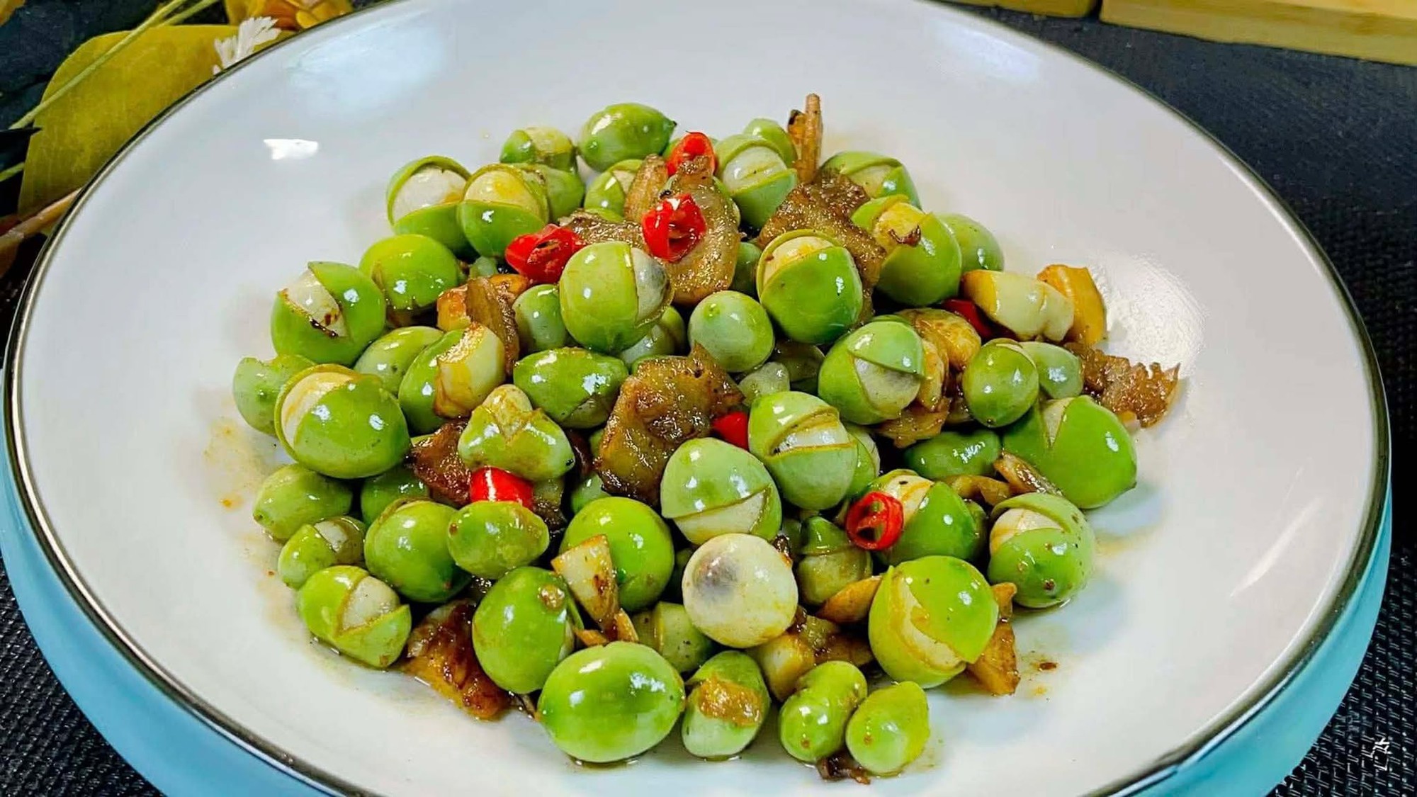 Món ăn này cực mới lạ, chắc chắn bạn chưa từng thử: Nấu dễ, giòn ngon lại thanh nhiệt giải độc, bổ tim và giúp ngủ ngon - Ảnh 6.