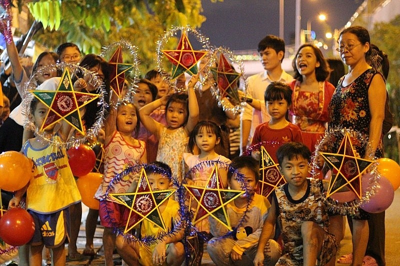 2 tháng nữa, hơn 14.000 trẻ em trên địa bàn Hà Nội có thể được nhận 1 khoản tiền, tăng gấp đôi so với mức cũ- Ảnh 1. 2 tháng nữa, hơn 14.000 trẻ em trên địa bàn Hà Nội có thể được nhận 1 khoản tiền, tăng gấp đôi so với mức cũ- Ảnh 1.