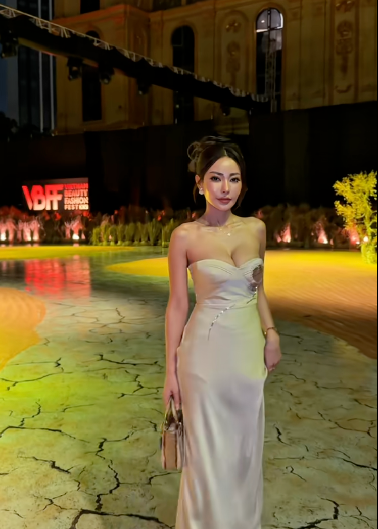 Sống cùng bạn trai ở Việt Nam, cô người yêu ngoại quốc gây tranh cãi khi muốn bạn trai thuê căn hộ gần 90 triệu/tháng- Ảnh 12.