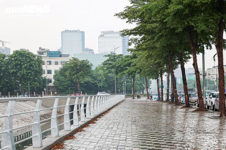 Cận cảnh tuyến đường cửa ngõ Tây Hồ Tây lột xác sau dự án chống ngập- Ảnh 6.