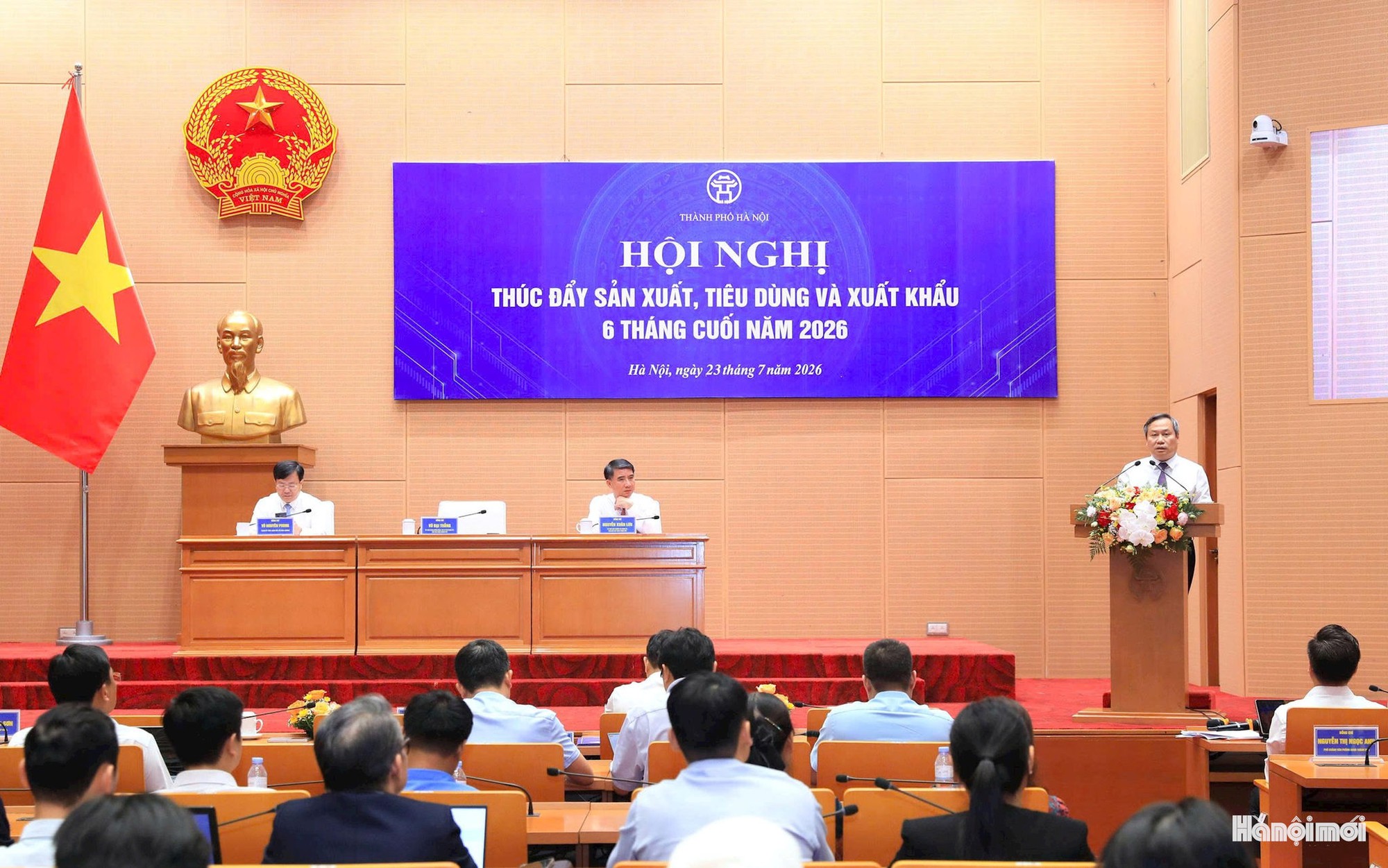 Hà Nội giao nhiệm vụ cụ thể cho từng ngành để đạt mục tiêu tăng trưởng hai con số- Ảnh 1.