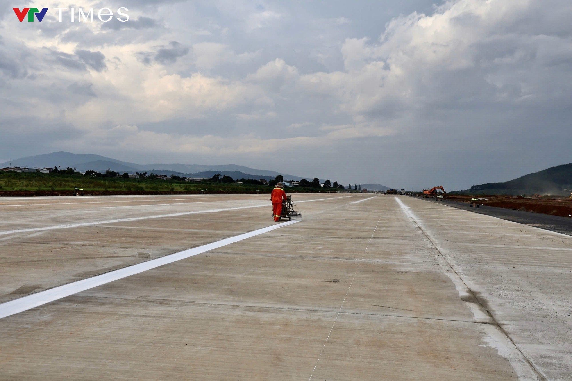 Sân bay Liên Khương trước ngày cất cánh trở lại- Ảnh 3.