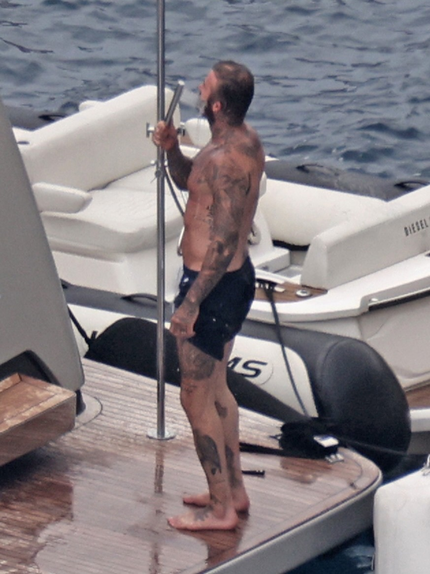 Tình trạng đáng lo ngại của David Beckham - Ảnh 2.