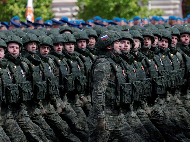 Sinelnikovo nổ lớn, Ukraine rúng động - 1 mục tiêu đặc biệt bị đánh trúng, Kiev báo động về kịch bản 500.000 quân Nga tổng tấn công- Ảnh 3.