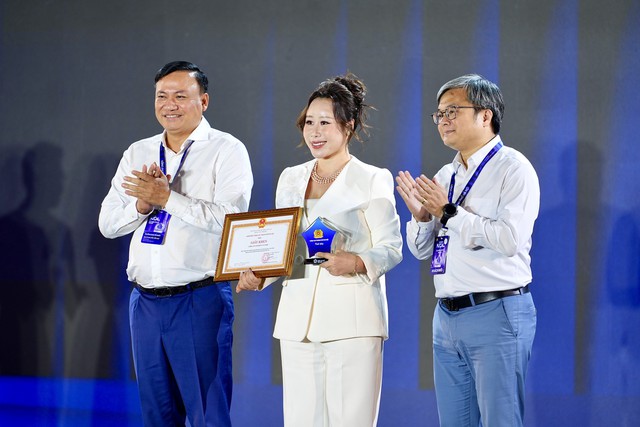 VCCorp được ghi nhận vì sự đồng hành xuất sắc cùng chính quyền và Thủ đô- Ảnh 2.