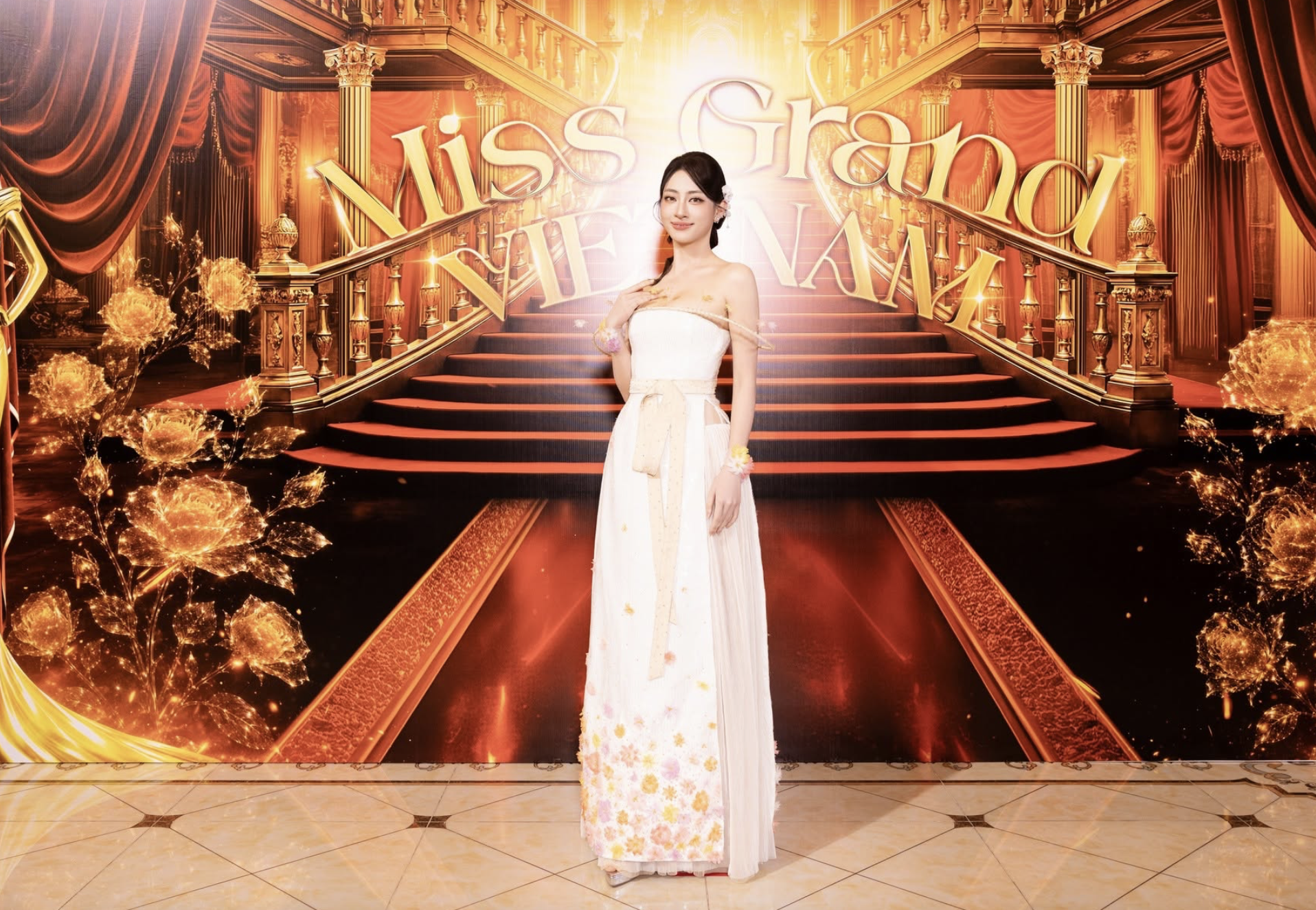 Bán kết Miss Grand Vietnam 2026: Thí sinh mang trăn, 