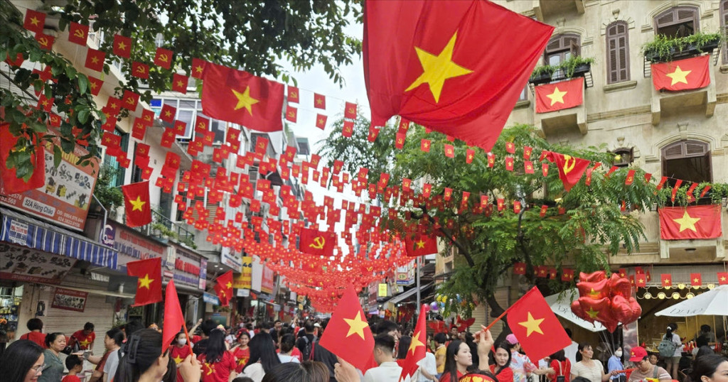 Chính thức: Bộ Nội Vụ thông báo Quốc khánh 2/9 năm nay được nghỉ 5 ngày liên tục- Ảnh 1.