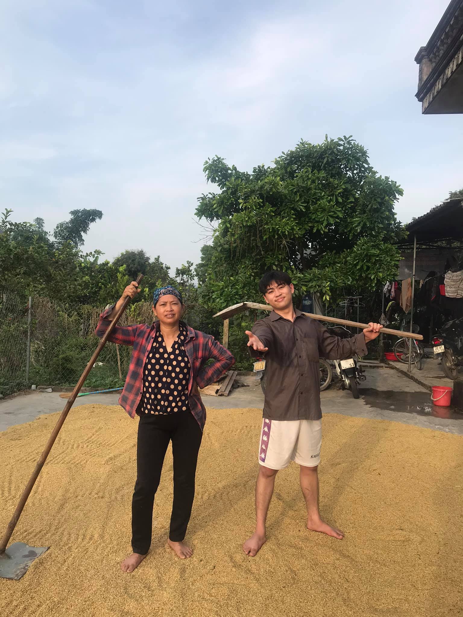 Căn nhà tuềnh toàng ở quê của bà Tuyết kênh "Ăn Cùng Bà Tuyết" - Ảnh 7.
