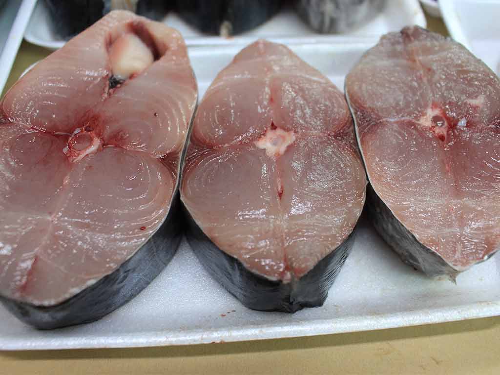 2 loại cá giá rẻ mà nhiều omega-3 hơn cá hồi, là "đối thủ" của ung thư: Chợ Việt bán đầy- Ảnh 1.