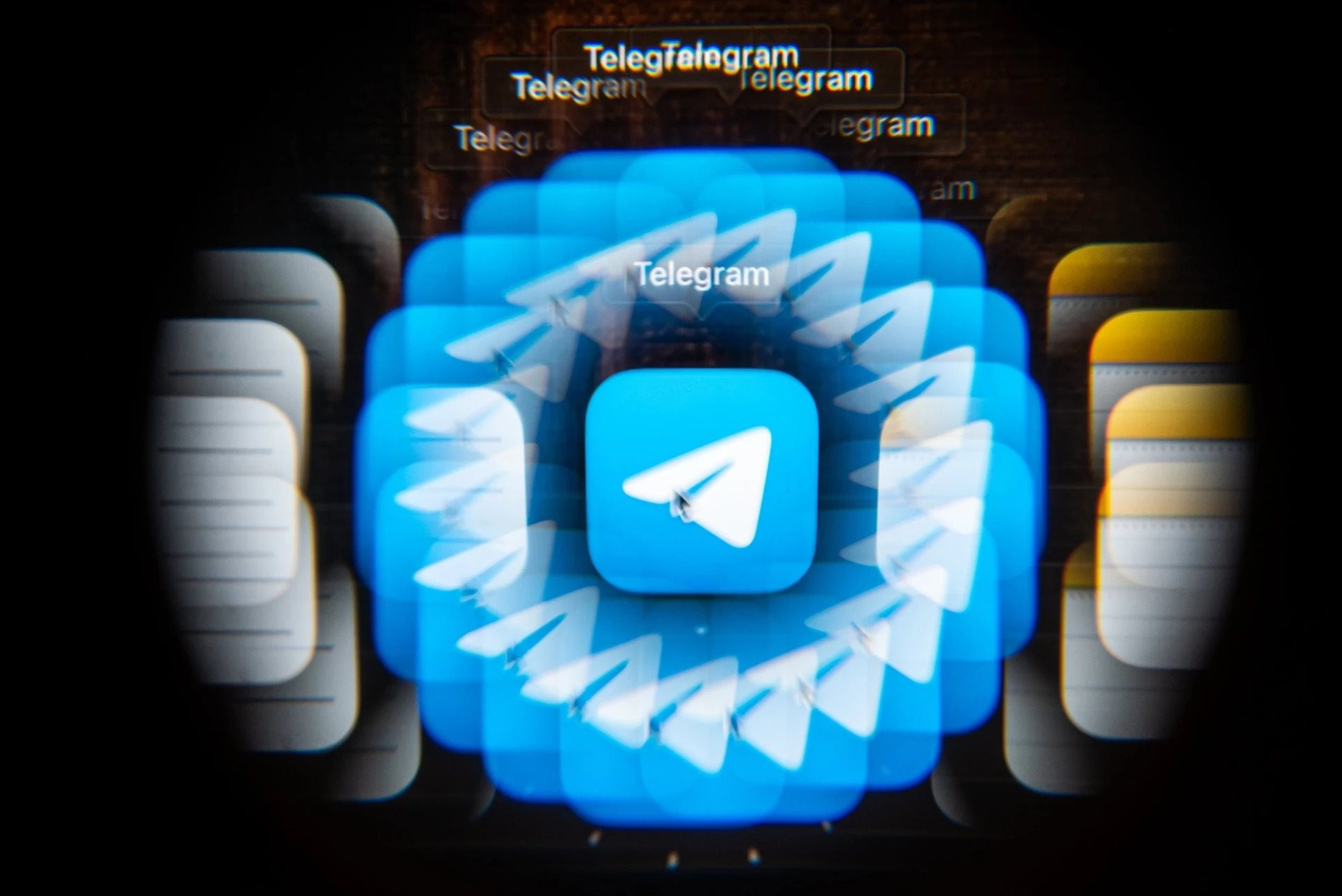 Nga truy nã CEO Telegram, cáo buộc có liên quan tới đặc vụ Ukraine- Ảnh 4.